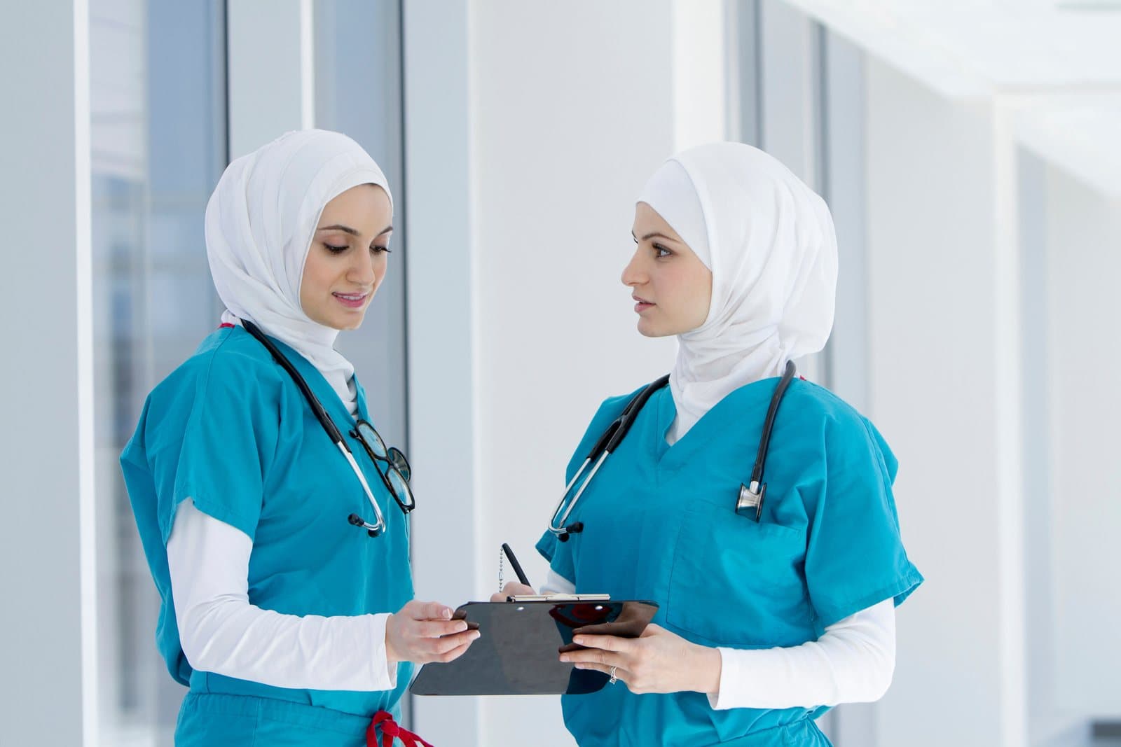 Qualified & MOPH Licensed Professionals